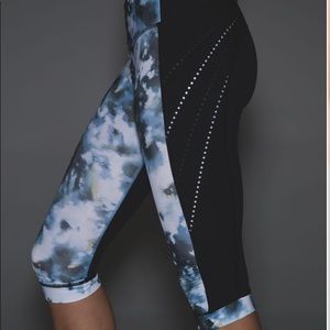 Lululemon Stop at Nothing Crop